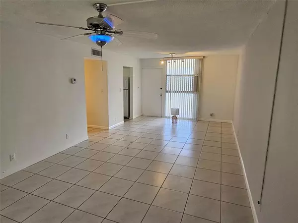 Deerfield Beach, FL 33441,777 SE 2nd Ave #B309