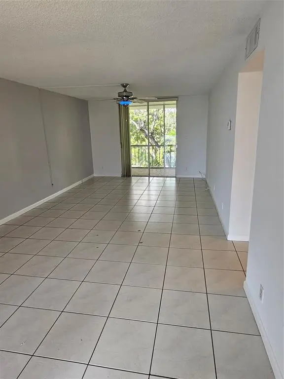 Deerfield Beach, FL 33441,777 SE 2nd Ave #B309