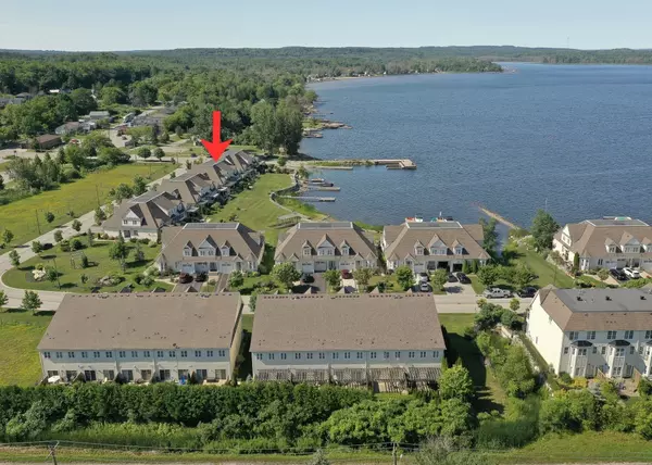 Tay, ON L0K 2A0,210 Wycliffe Cove N/A