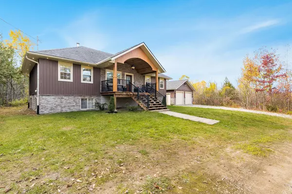 Tay, ON L0K 1E0,66 Meadows AVE