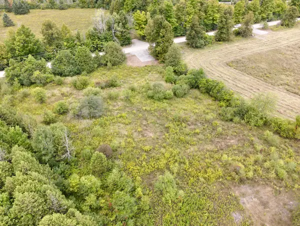 390 Ford RD, Montague, ON K7A 0G8