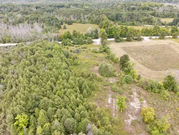 390 Ford RD, Montague, ON K7A 0G8