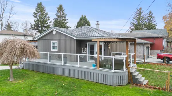 Haldimand, ON N1A 1A1,104 Concession RD E