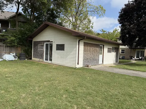 Brant, ON N3L 2K6,60 Willow ST