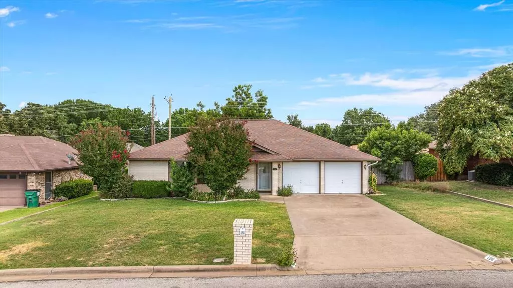 Stephenville, TX 76401,126 Ben Hogan Drive