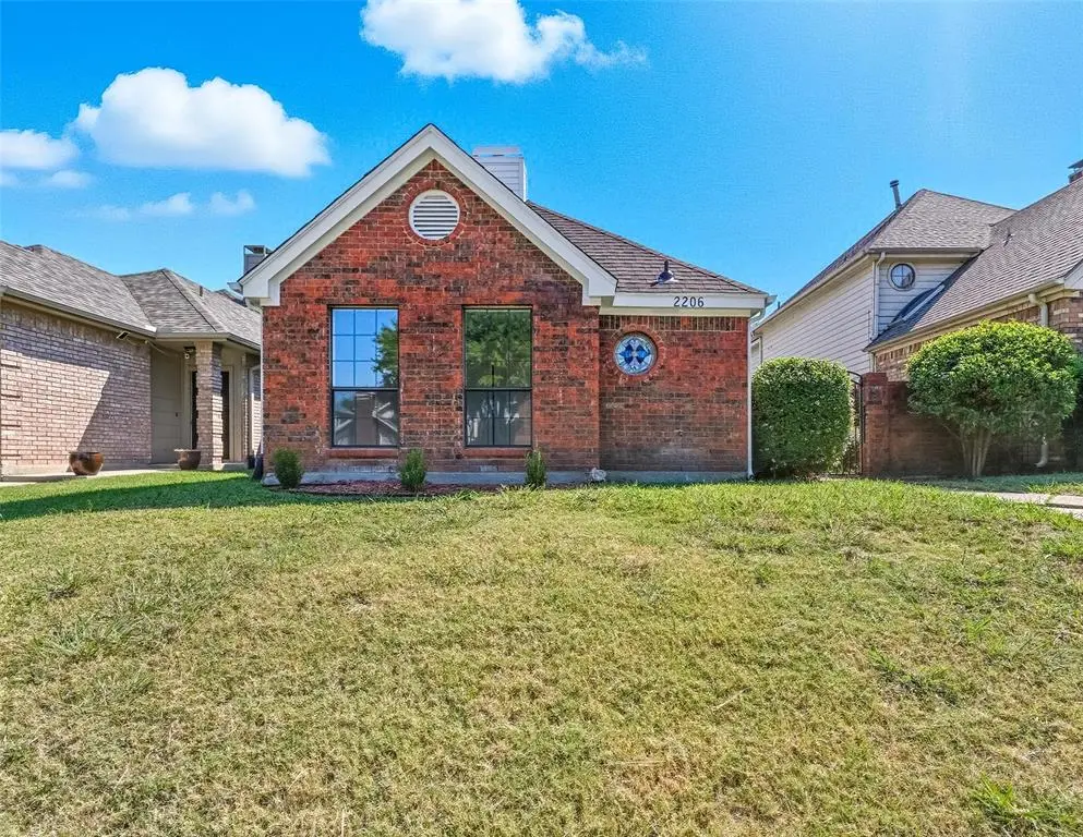 Carrollton, TX 75006,2206 Meadowstone Drive