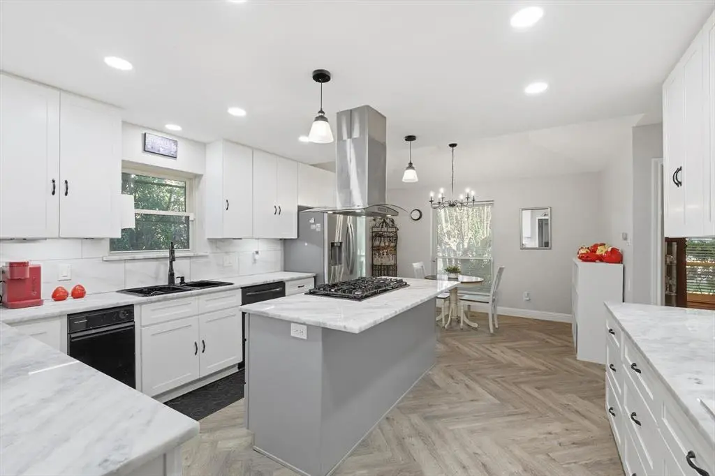 Dallas, TX 75287,4208 Bretton Bay Circle