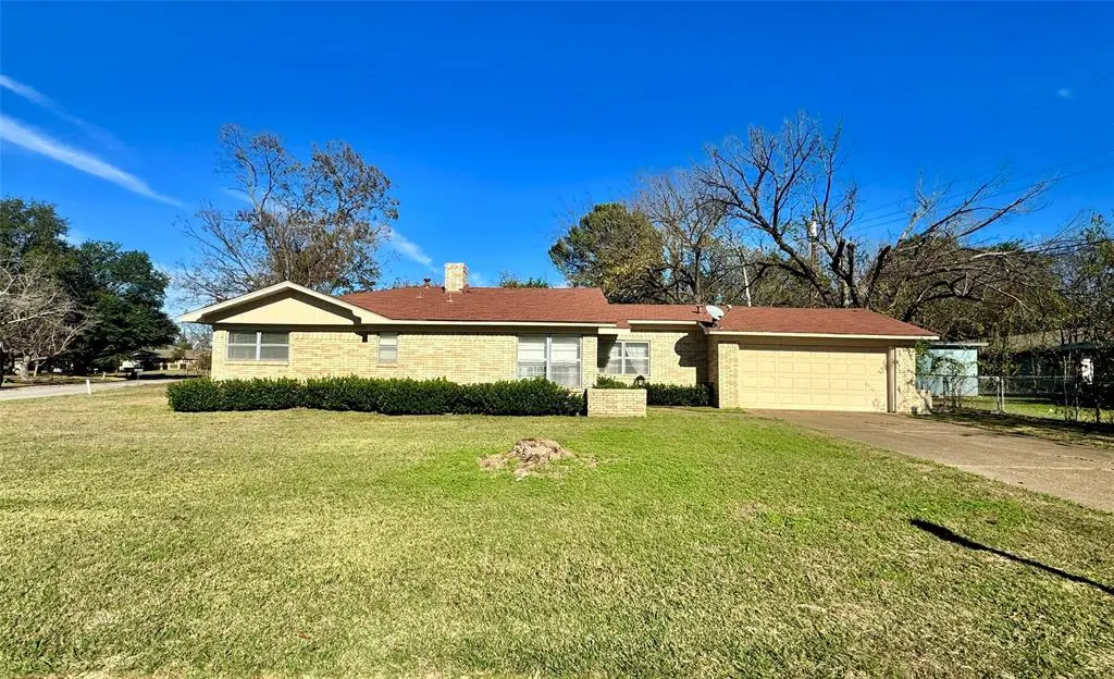 Terrell, TX 75160,100 Poinsetta Circle