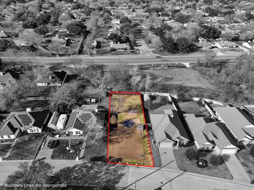 Hewitt, TX 76643,324 Hedrick Drive