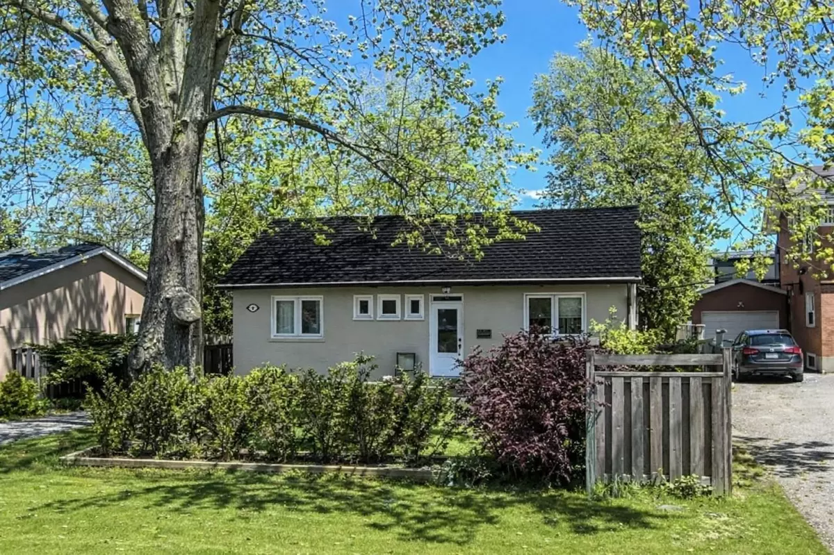 Toronto C13, ON M3B 2V2,48 Overton CRES