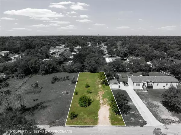 Bellmead, TX 76705,1604 Travis Street