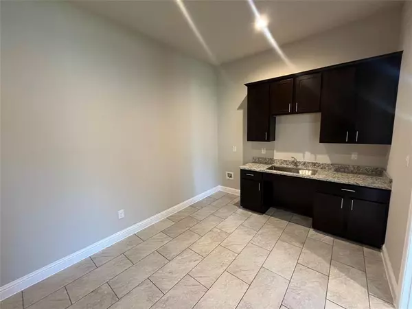 Mckinney, TX 75070,6000 Alma Drive #901