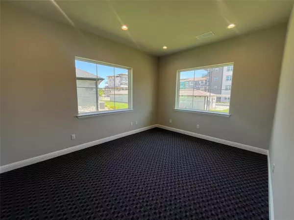 Mckinney, TX 75070,6000 Alma Drive #901