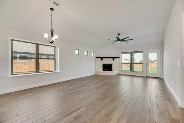 Pilot Point, TX 76258,583 Mb S Way