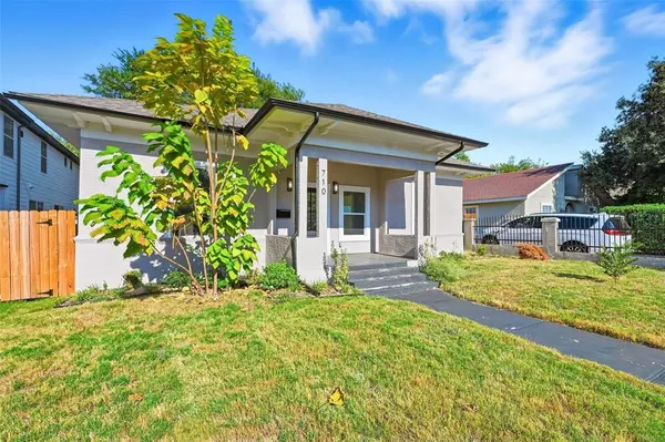 Dallas, TX 75223,710 S Glasgow Drive