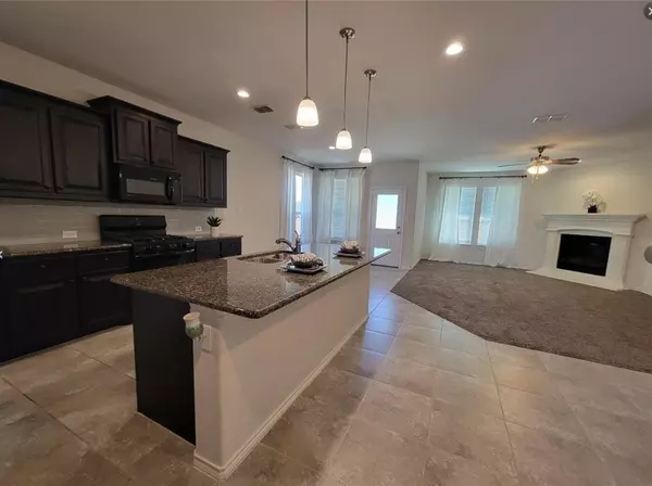 Fort Worth, TX 76177,2324 SunDown Mesa Drive