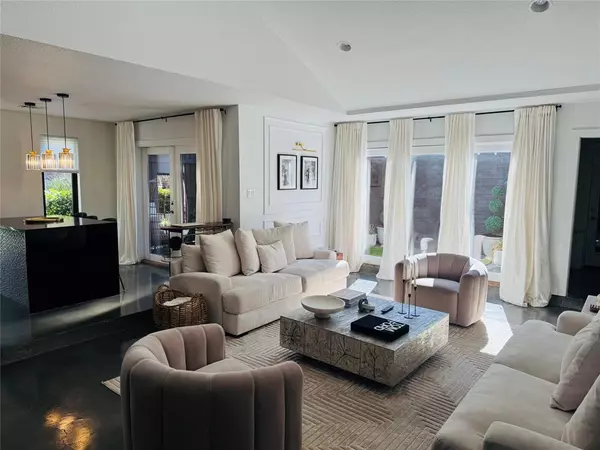 Dallas, TX 75248,6332 Southpoint Drive