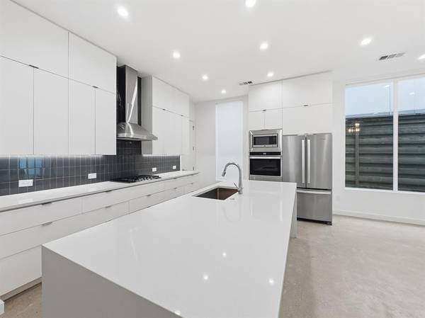 4814 Manett Street #4812, Dallas, TX 75204