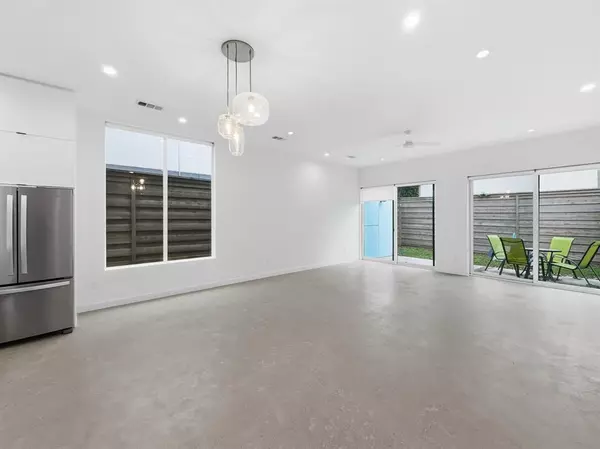 Dallas, TX 75204,4814 Manett Street #4812