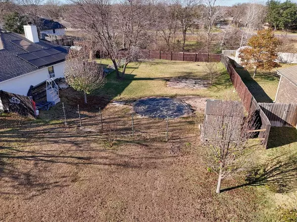 Hewitt, TX 76643,324 Hedrick Drive