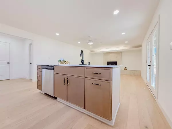 Fort Worth, TX 76133,5809 Winifred Drive