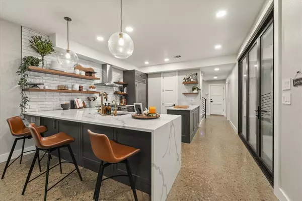 Dallas, TX 75206,1916 Euclid Avenue