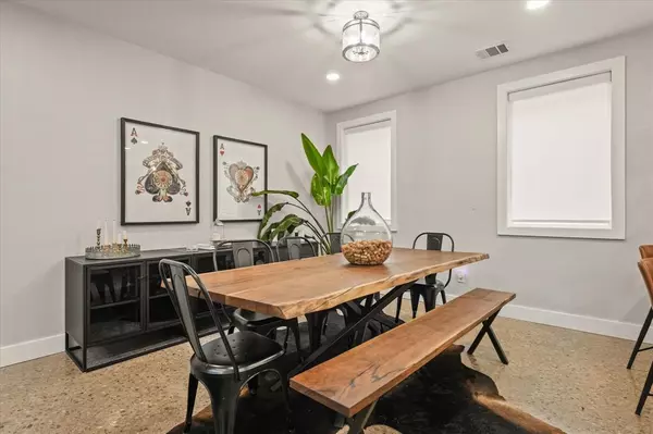 Dallas, TX 75206,1916 Euclid Avenue