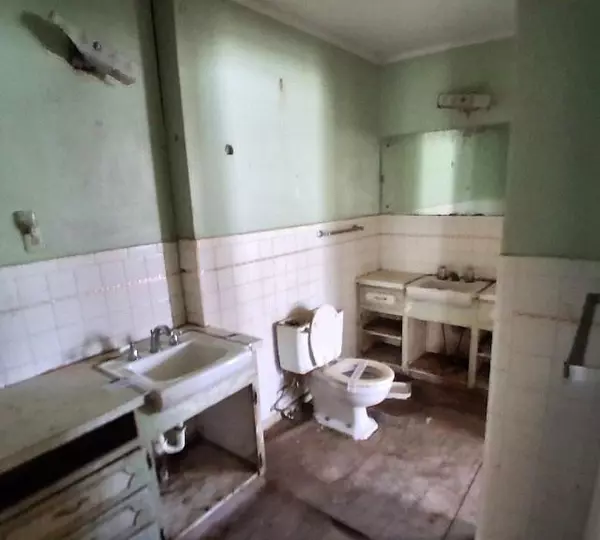 Cooper, TX 75432,501 W Terrell Avenue