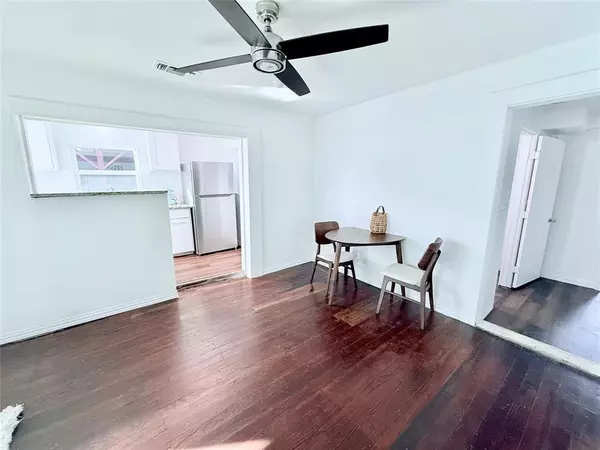 Denison, TX 75020,727 W Day Street