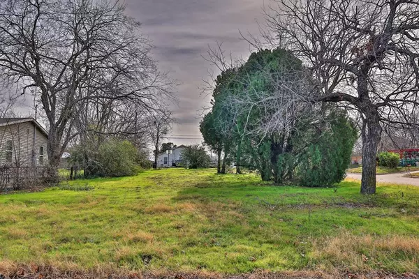 Fort Worth, TX 76107,5437 Houghton Avenue