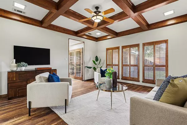 Dallas, TX 75252,6654 Lovington Drive