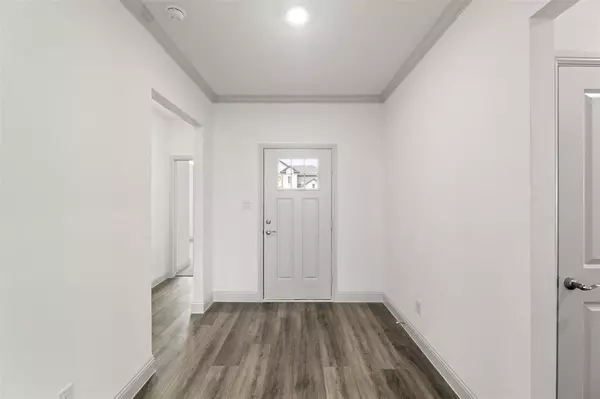 Lavon, TX 75166,544 Oak Creek Drive