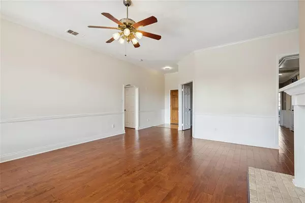 Lake Dallas, TX 75065,342 Stately Oak Lane