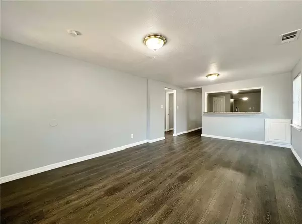 Fort Worth, TX 76111,2625 E 12th Street