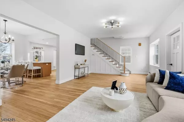 West Orange Twp., NJ 07052,33 Robertson Rd