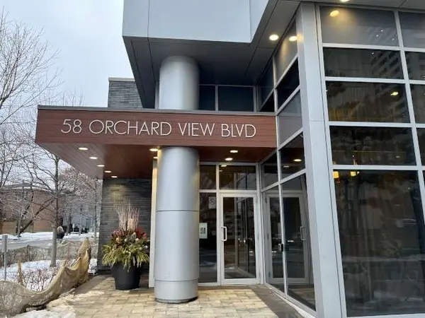 Toronto C06, ON M4R 0A2,58 Orchard View BLVD #409