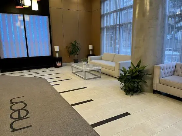 Toronto C06, ON M4R 0A2,58 Orchard View BLVD #409