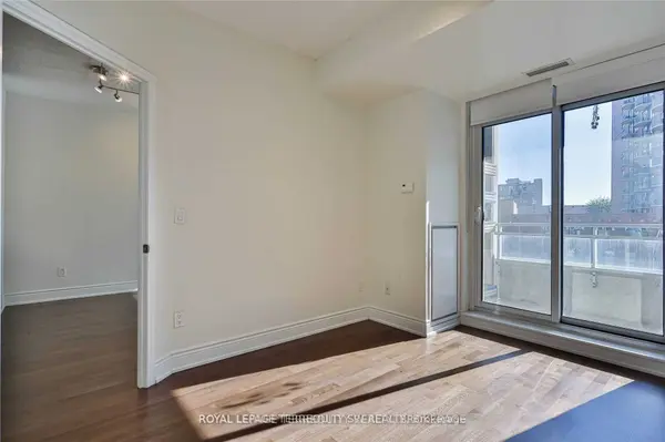 Toronto C01, ON M5V 1B5,21 Grand Magazine ST #416