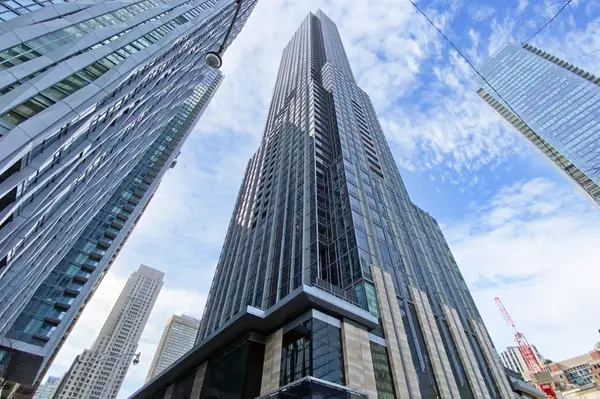 Toronto C02, ON M4W 0B7,11 Yorkville AVE #3007