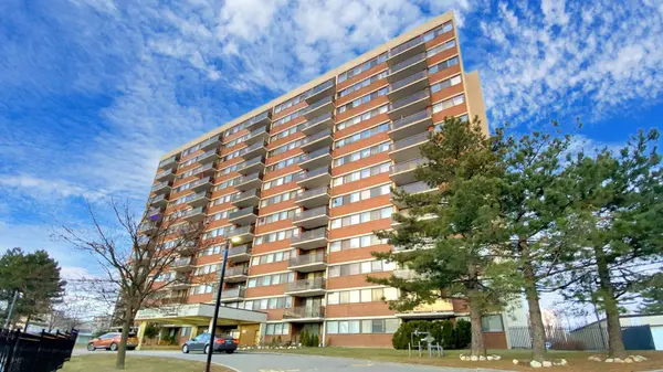 Toronto E11, ON M1B 3R5,99 Blackwell AVE #809