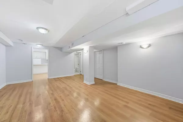 Toronto E10, ON M1E 4B3,54 Minnacote AVE #Bsmt