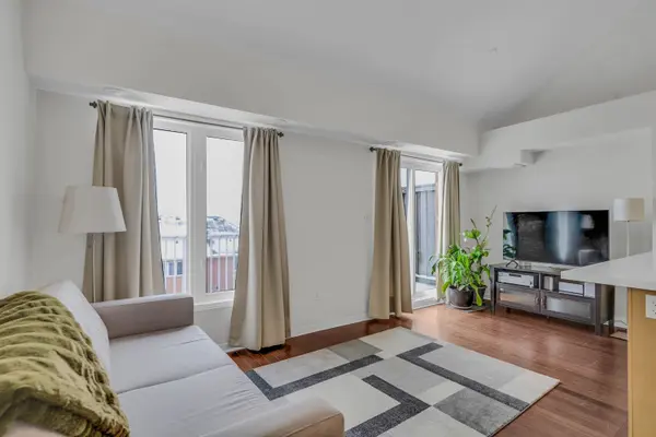 Toronto E04, ON M1L 0E8,651 B Warden AVE #36