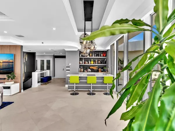 Aventura, FL 33160,7000 Island Blvd #PH-06