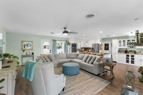 Plantation, FL 33317,1310 SW 57th Ave