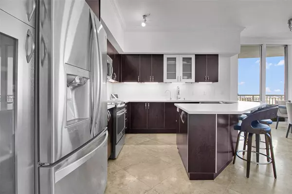 Hallandale Beach, FL 33009,1755 E Hallandale Beach Blvd #PH02