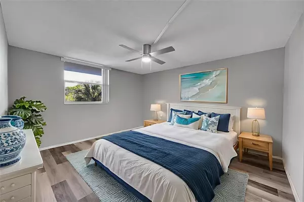 Boca Raton, FL 33487,6661 NW 2nd Avenue #304