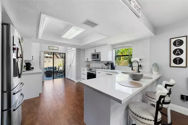 2102 Deer Creek Woodlands Way, Deerfield Beach, FL 33442