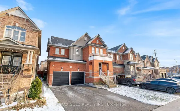 7 Gardenbrooke TRL, Brampton, ON L6P 3L1