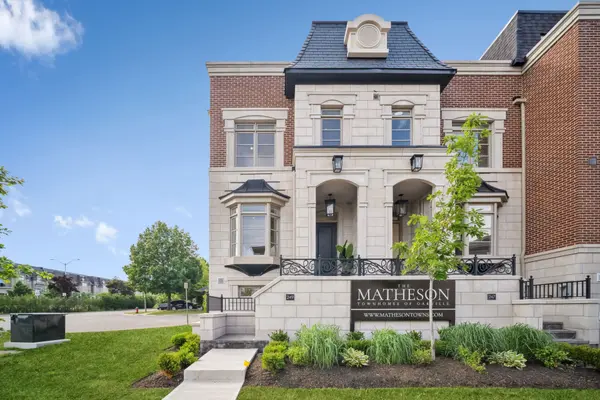 Oakville, ON L6K 2W4,249 Rebecca ST