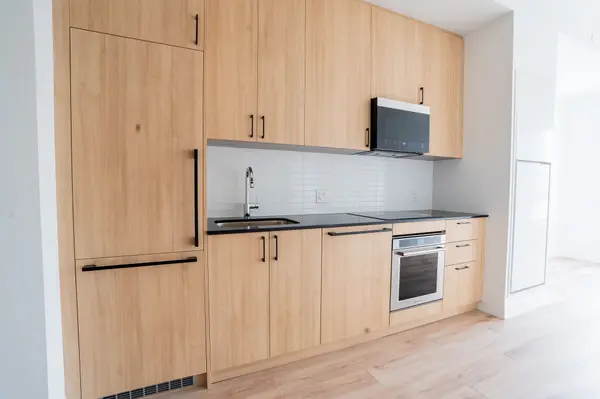 Oakville, ON L6M 1L3,3250 Carding Mill TRL #505